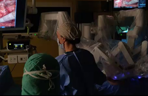 Una parete addominale nuova con l’aiuto del robot